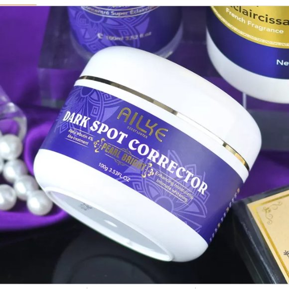 Dark Spot Corrector Cream  for Face Hand and Knuckles - Picture 4 of 5